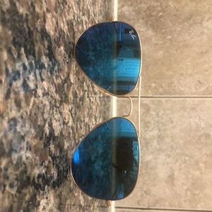 Ray Bans Aviators - Blue Lens